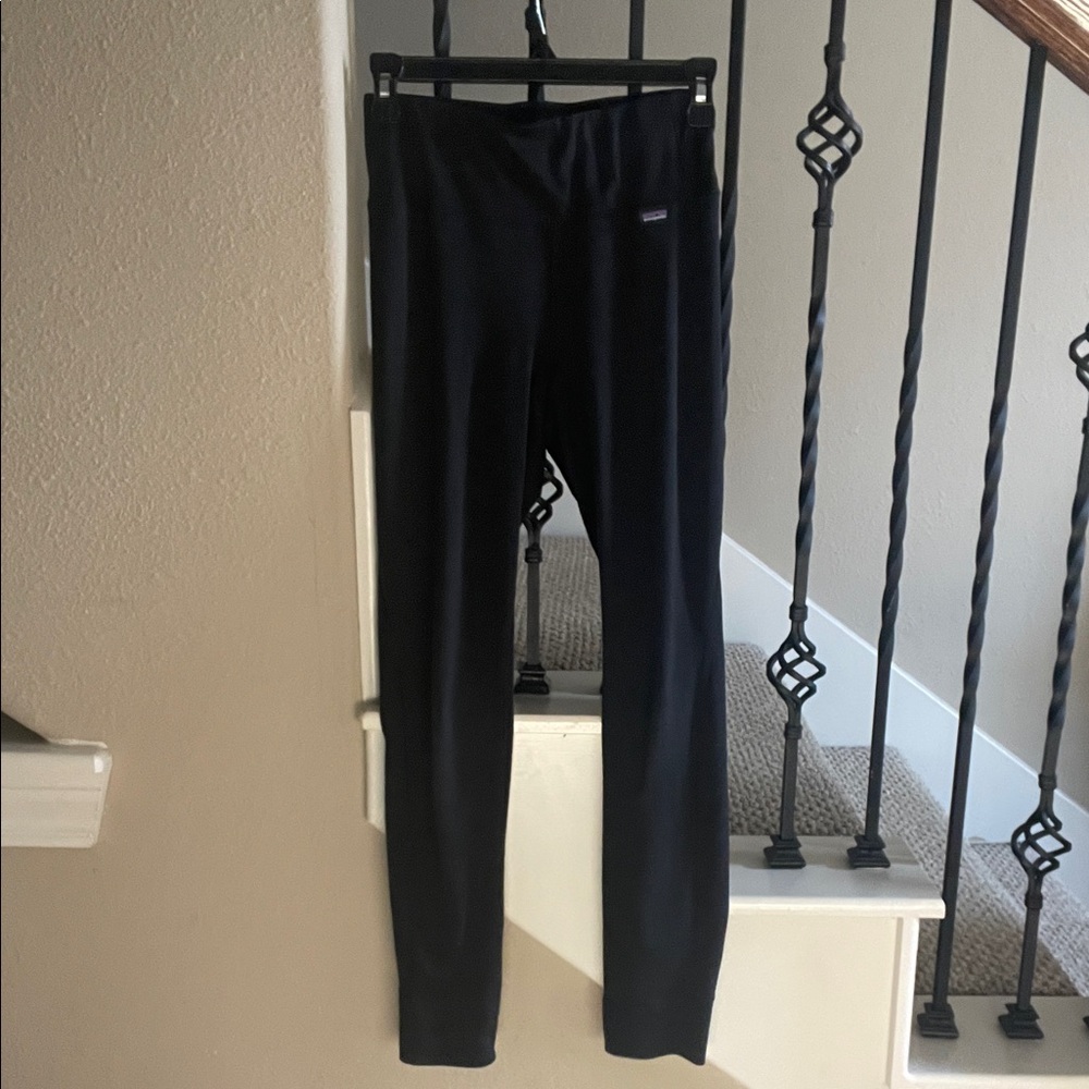 Patagonia Sz XS Black Lightweight Capilene Baselayer
